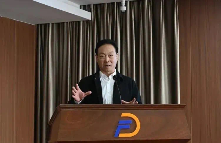 1683252156285088.jpg 6d9f2c3c66734e31c1b4d47d1dff33d.jpg